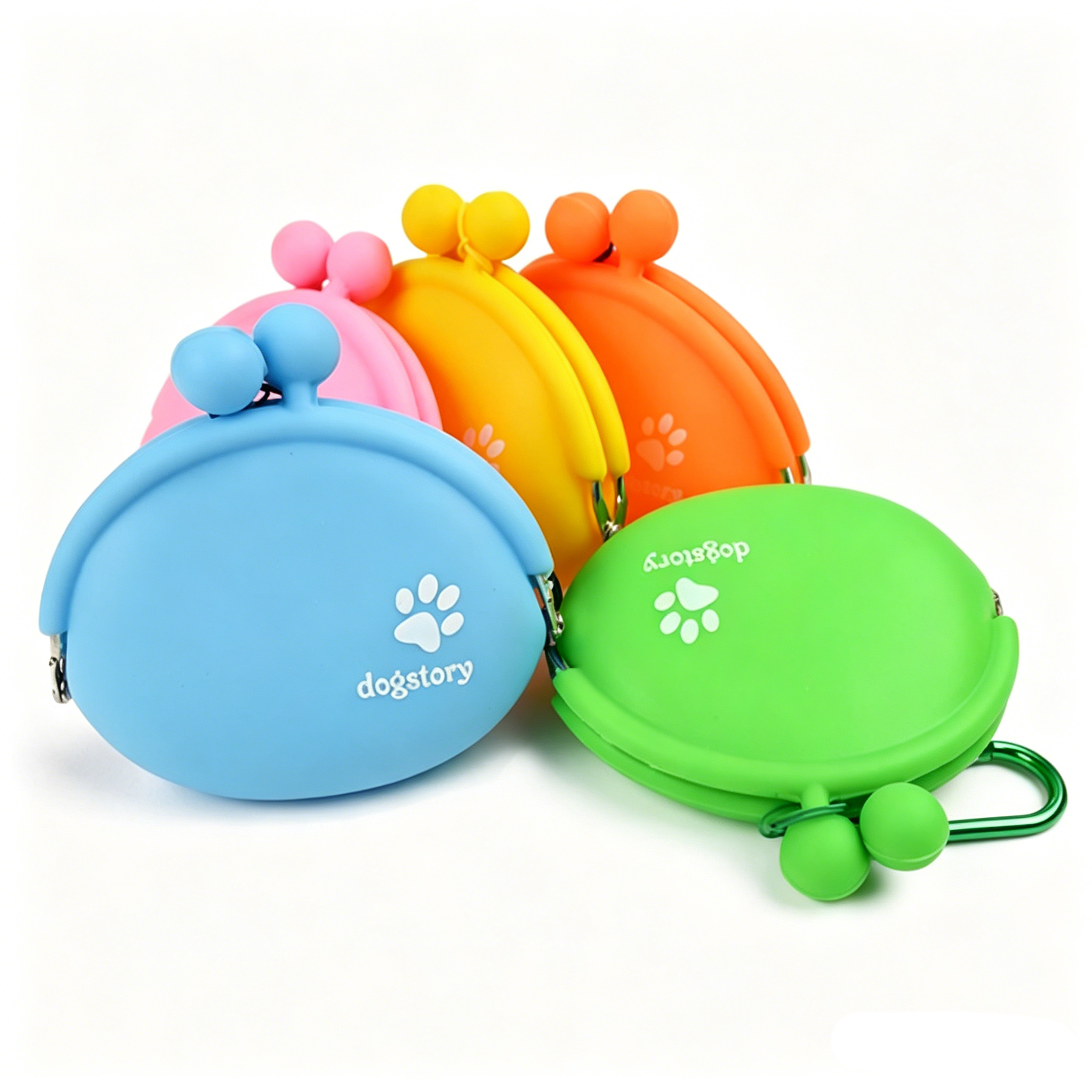 Silicone Dog Treat Bag for Easy Training Walks